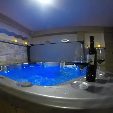 In Starigrad-paklenica With Sea View, Terrace, Air Conditioning, Wi-fi Apartment *