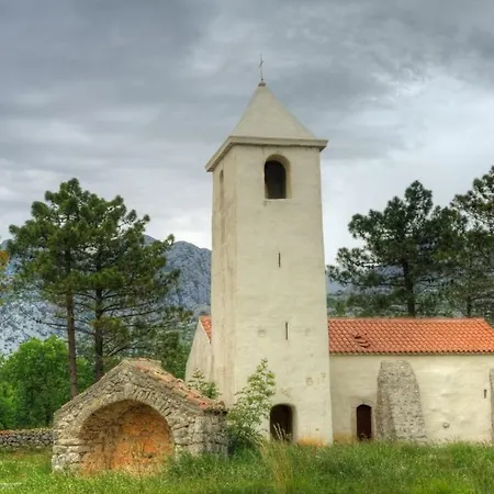 In Starigrad-paklenica With Sea View, Terrace, Air Conditioning, Wi-fi Apartment *
